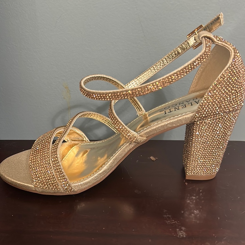Gold sequin Dress Shoes Size 10